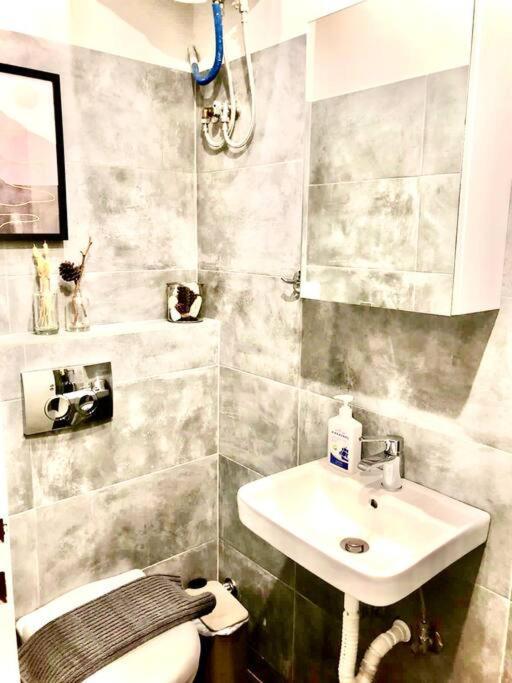 Akadimias Apartment 1 Афины Экстерьер фото
